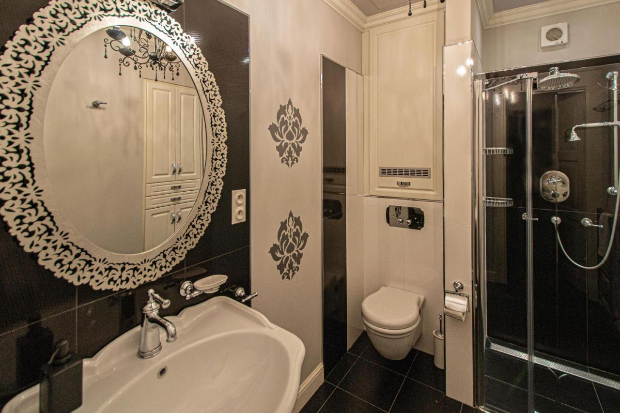 Luxury 150m2 On Wencelas Square With Private Garage * Praha